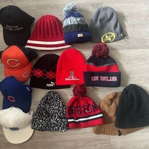 14 piece assorted hat/beanie bundle